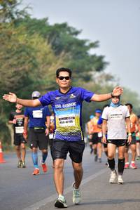 BIB: 47199
                            <button type="button" onclick="openModal(10178398)" class="btn btn-primary btn-sm float-right btn-popup" data-toggle="modal" data-target=".modal-high-quality">
                        <i class="fas fa-shopping-cart"></i> Add to Cart
                    </button>
                                            <button type="button" onclick="isThisMe(10178398, true)" class="btn btn-success btn-sm float-right btn-popup btn-isme hidden" data-toggle="tooltip" data-placement="bottom" title="นี่คือรูปของคุณใช่ไหม คลิกที่นี่เพื่อเอาเข้าอัลบั้ม">
                        <i class="fas fa-plus"></i> Add to album
                    </button>
                    <button type="button" onclick="isThisMe(10178398, false)" class="btn btn-warning btn-sm float-right btn-popup btn-isnotme hidden">
                        <i class="fas fa-ban"></i> Remove from album
                    </button>